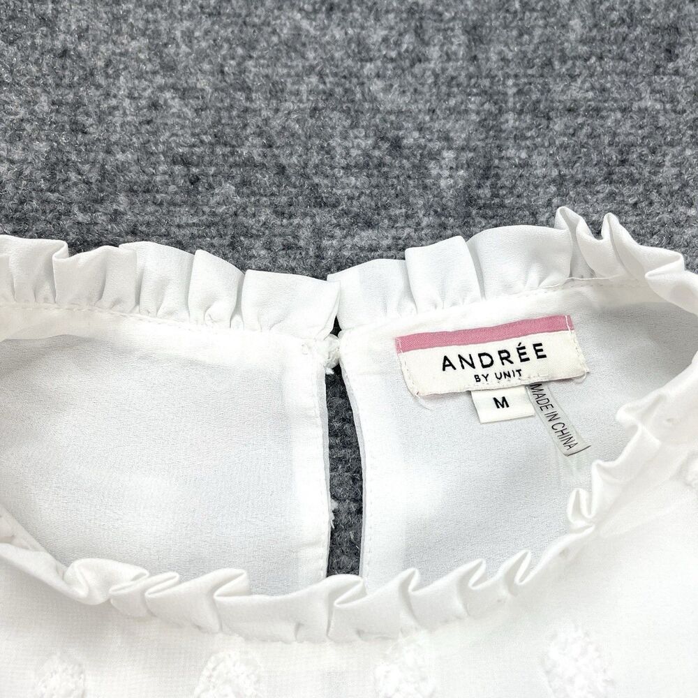 Andree by Unit Swiss Dot Babydoll Top Size Medium Tiered Lined Keyhole Back - Picture 4 of 11